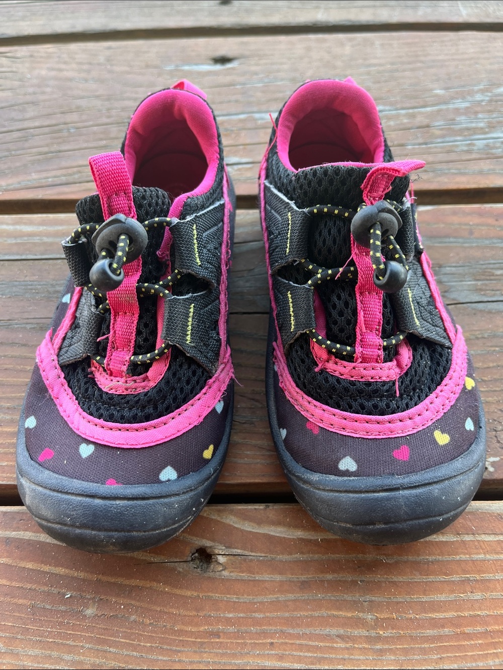 Northside Kids Black & Pink Heart-Accent Water Shoes